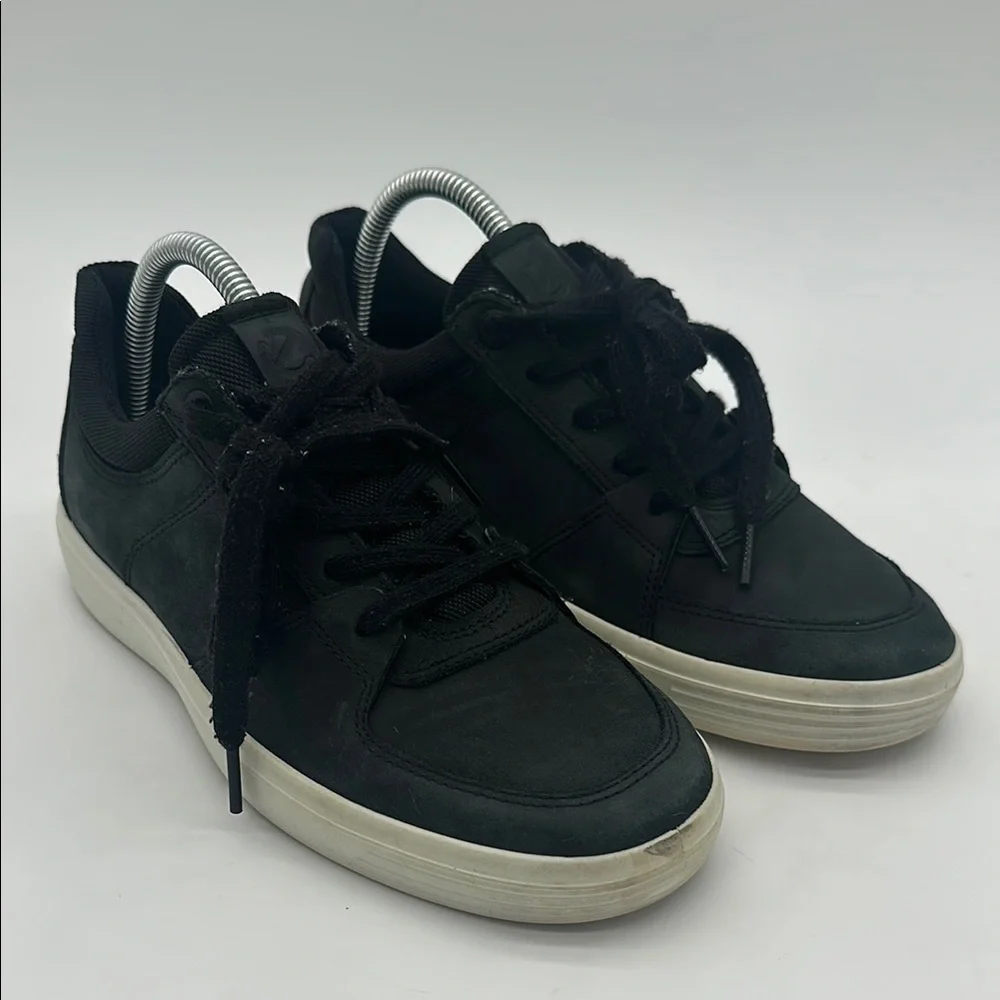 Ecco Nubuck Men's Black Casual Sneakers Size 5.5